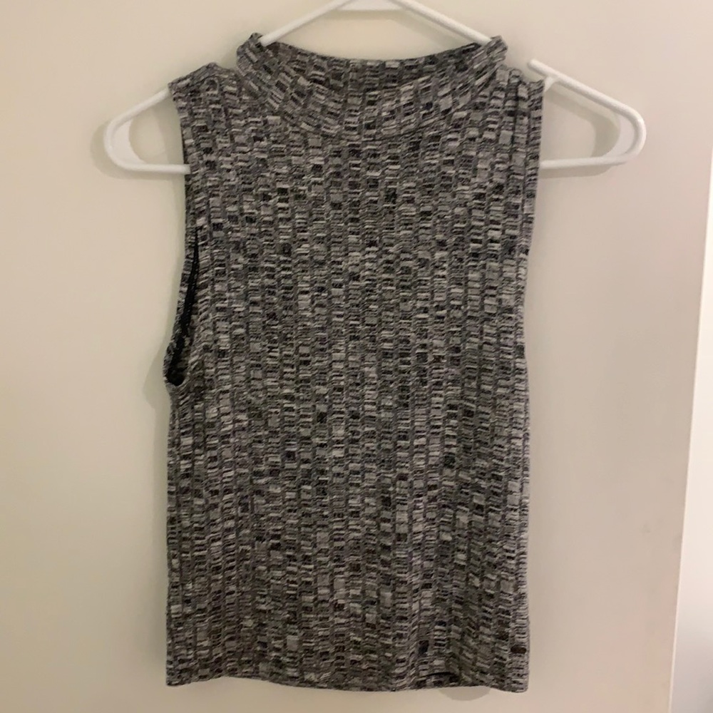 American Eagle high neck tank
